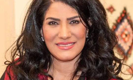شاعرة طاعنة في شفوف الذات والوقت..!!