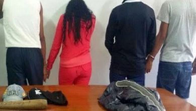 صورة توقيف 4 أشخاص من بينهم فتاة يكونون عصابة اجرامية مختصة بالنصب والسرقة بطنجة